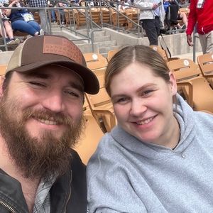 Meet your Posher, Isaac